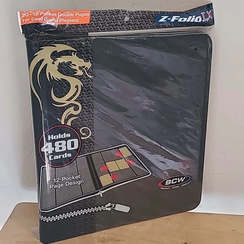 LARGE ZIPPER PORTFOLIO BCW GAMING Z-FOLIO 12-POCKET LX ALBUM, HOLDS 480 CARDS